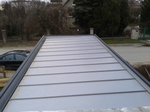 daszek nad śmietnikiem blacha na rąbek Plannja Ruukki Click