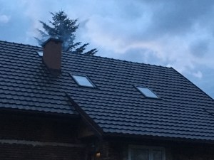 Dachówka ceramiczna Reńska - Hugenotka w kolorze antracytowym antracytowa czarna